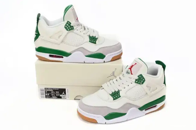 Boostmaster lin 4 Retro DR5415-103 Green Jordan SB Pine 0529